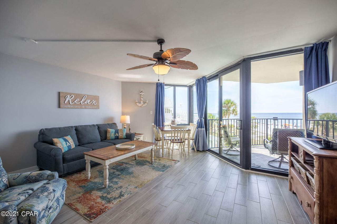 9850 Thomas Drive - Photo 1