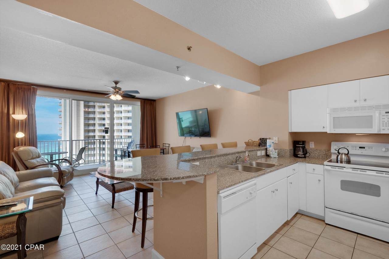 9900 Thomas Drive - Photo 1