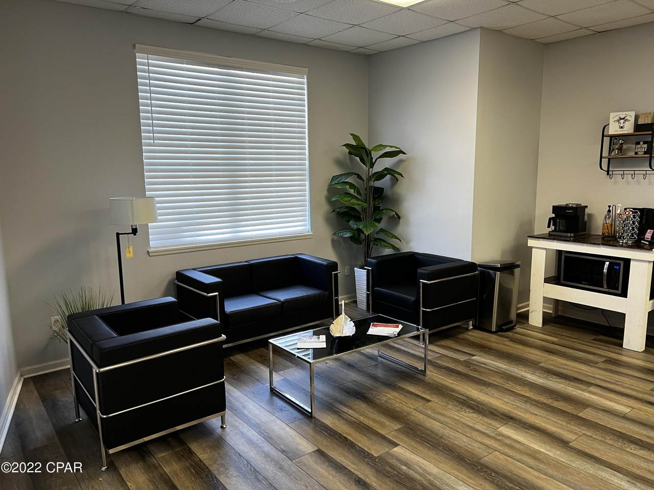 2420 Jenks Avenue - Photo 1