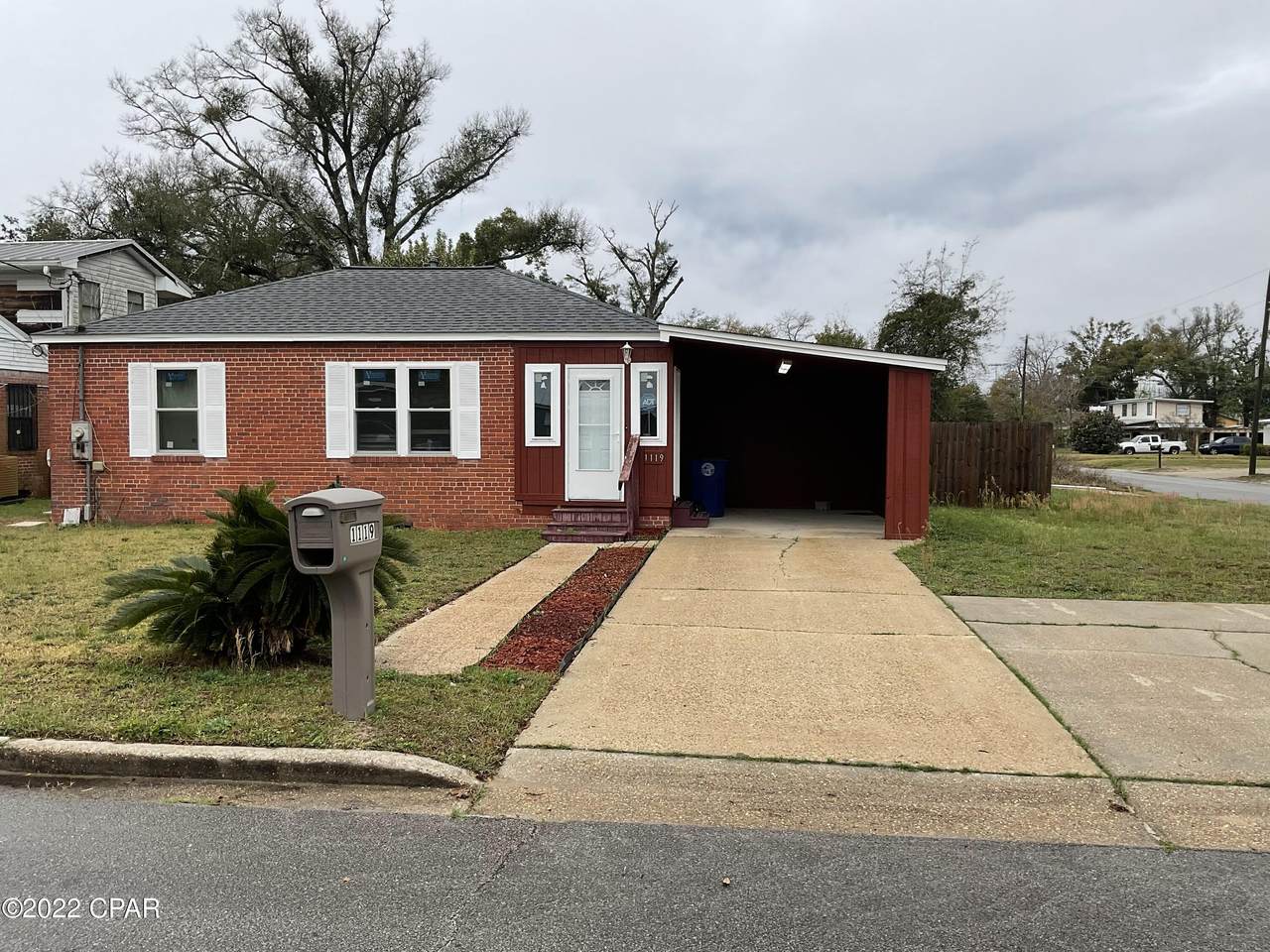 1119 Fairland Avenue - Photo 1