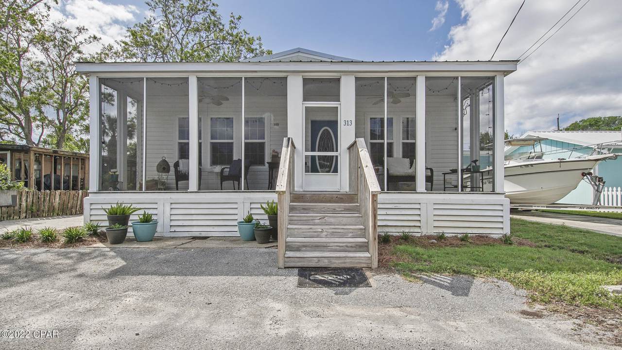 313 Laureno Place - Photo 1