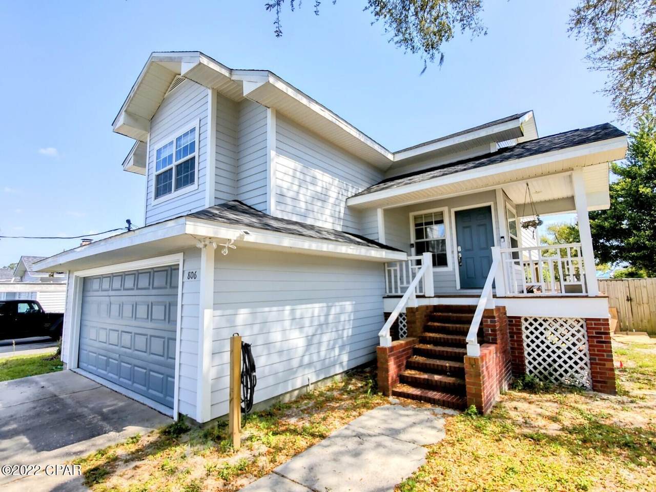 806 Cherry Street - Photo 1