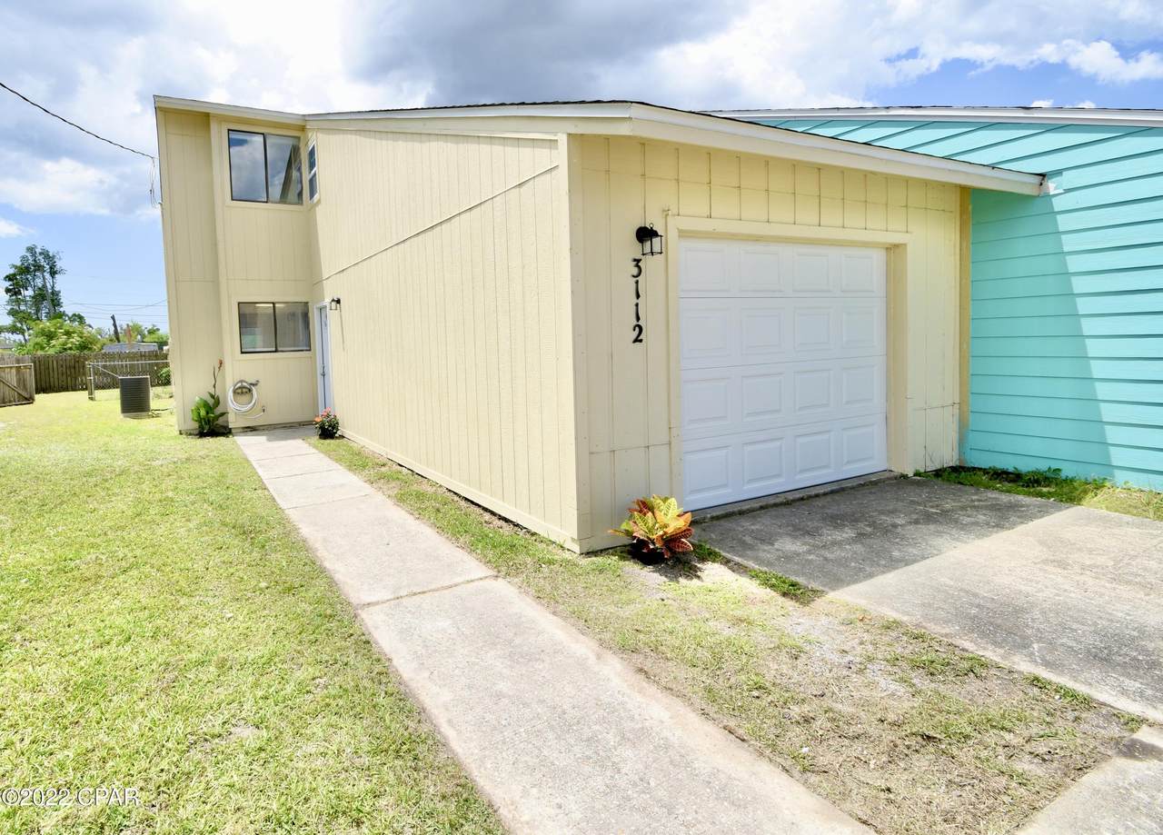 3112 Debra Boulevard - Photo 1
