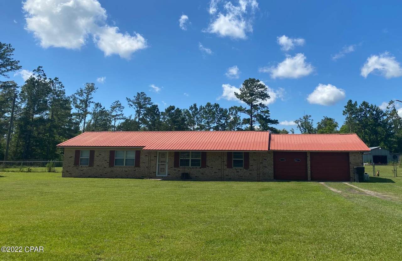 4345 Lakewood Drive - Photo 1