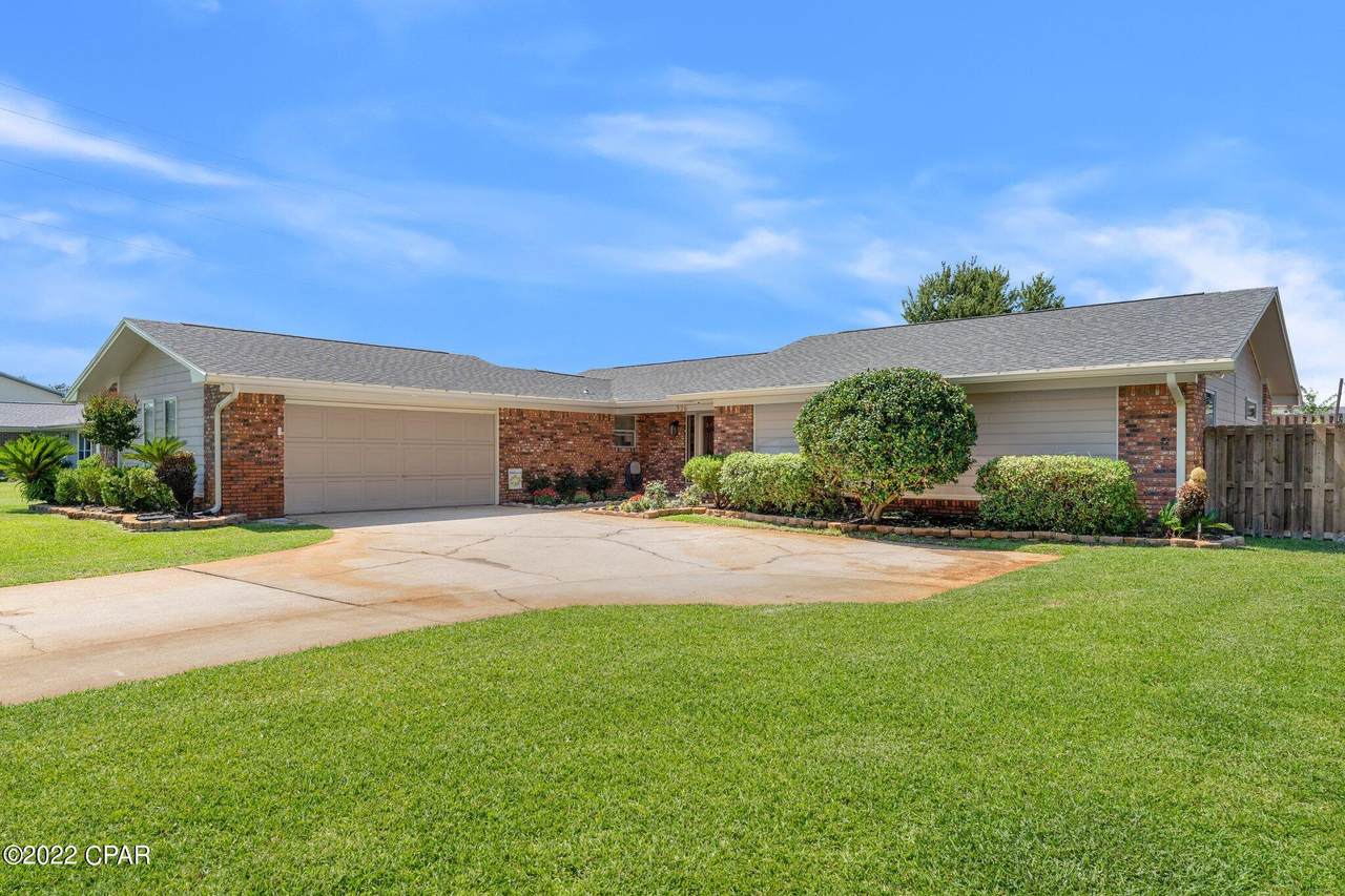 326 Bell Circle - Photo 1