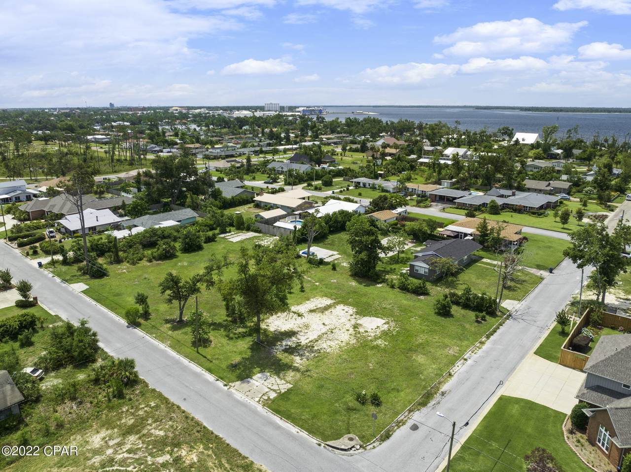 912 Degama Avenue - Photo 1