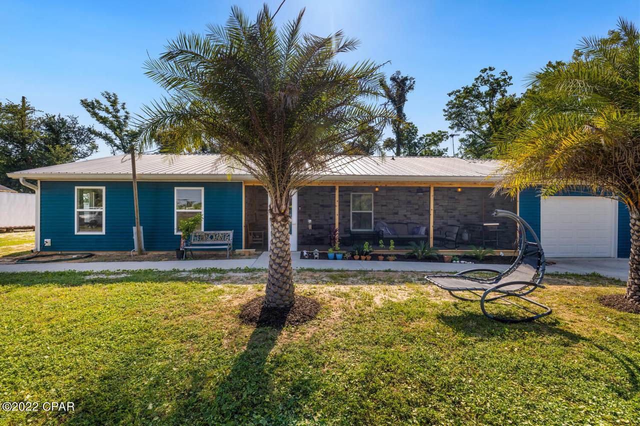 303 Bayou Avenue - Photo 1