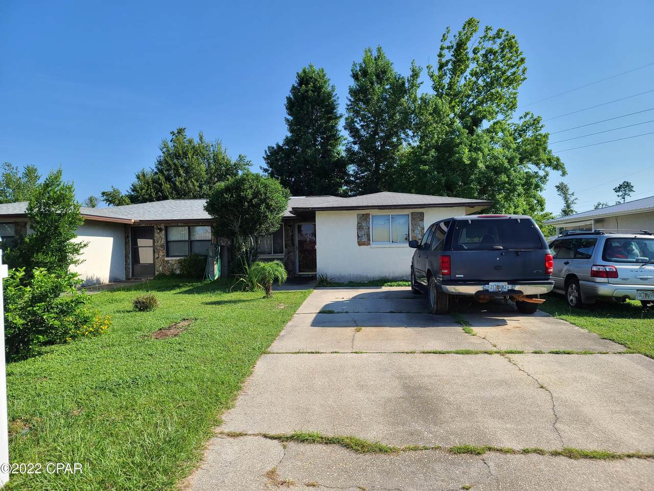 1006 Bradley Circle - Photo 1