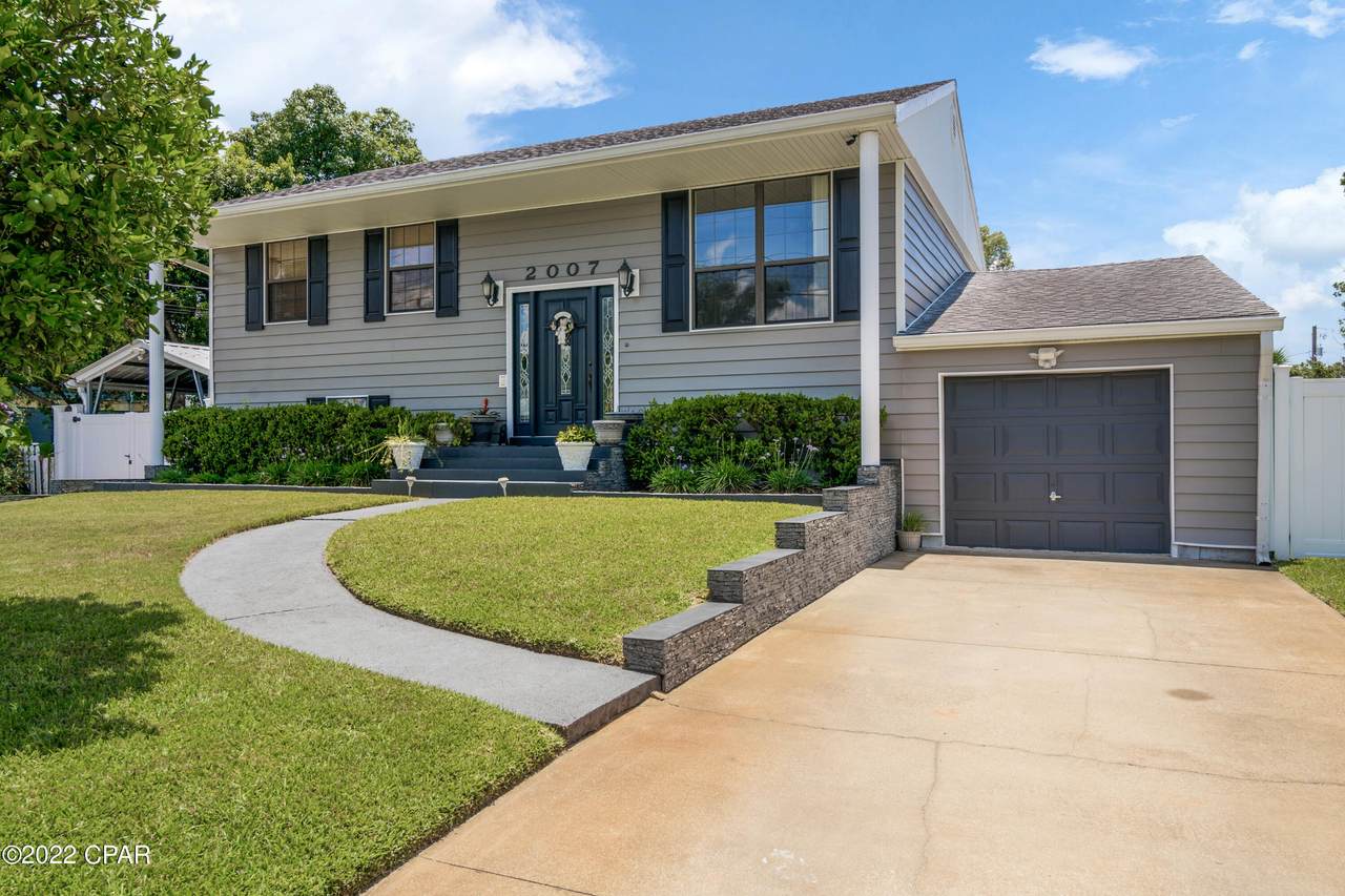 2007 Clay Ave Avenue - Photo 1