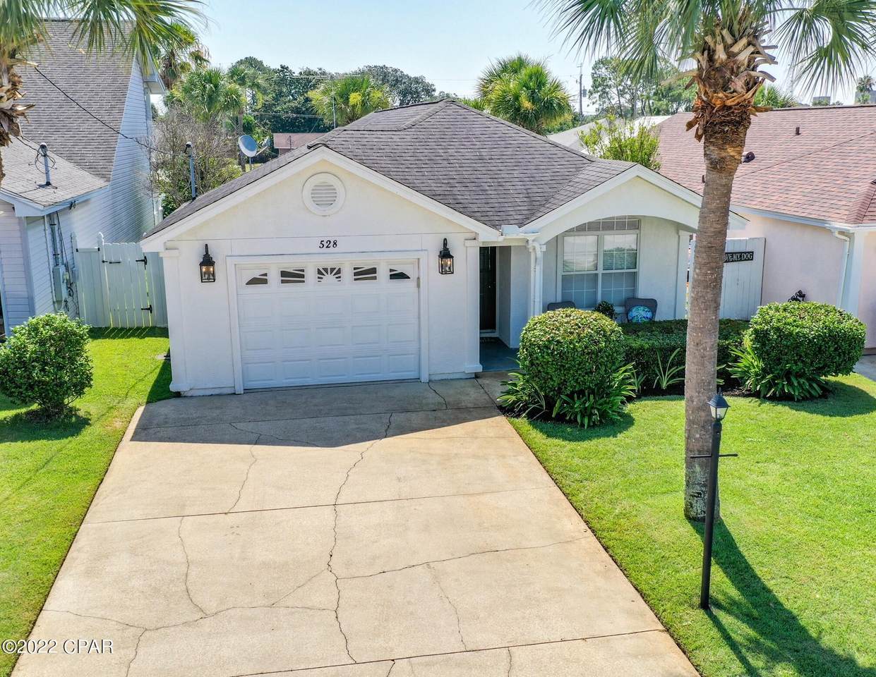 528 Camelia Street - Photo 1