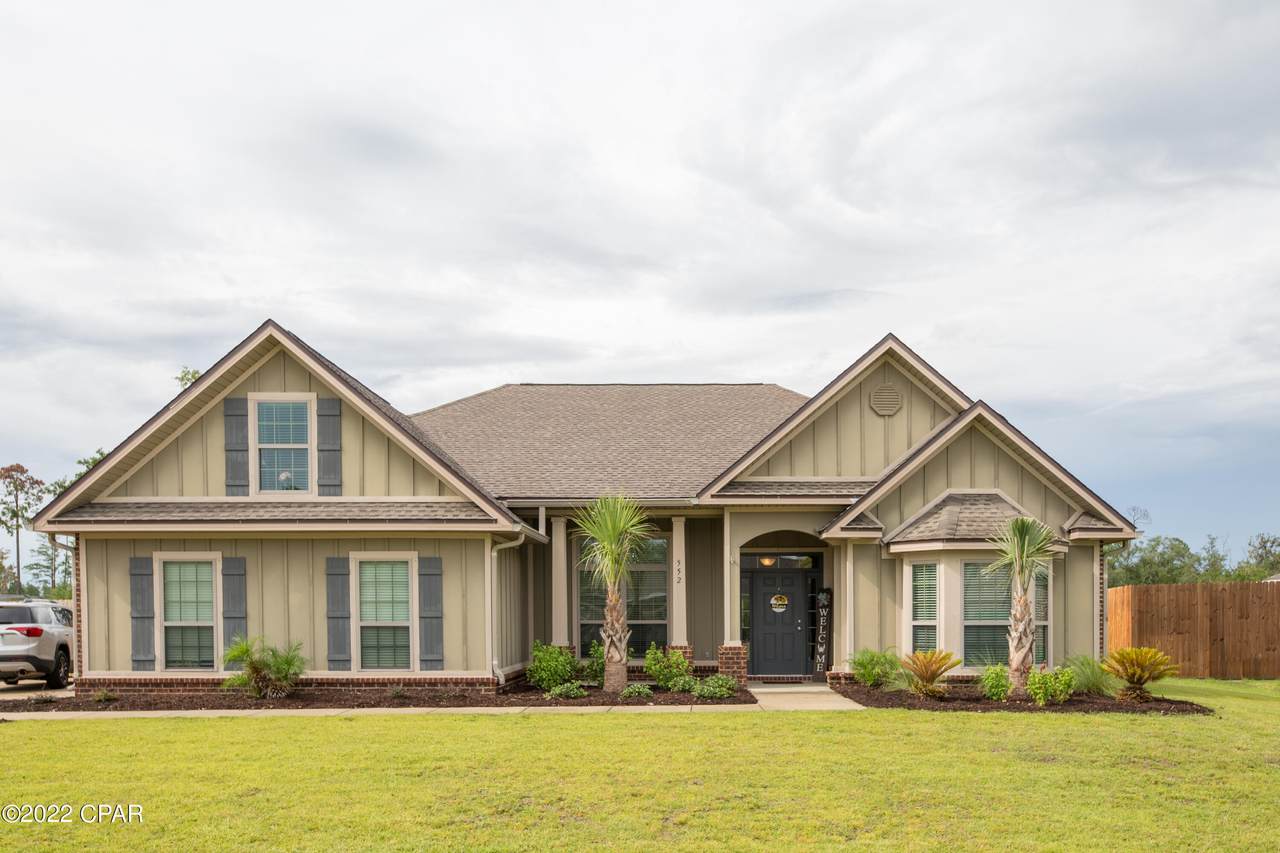 552 Fanning Bayou Drive - Photo 1