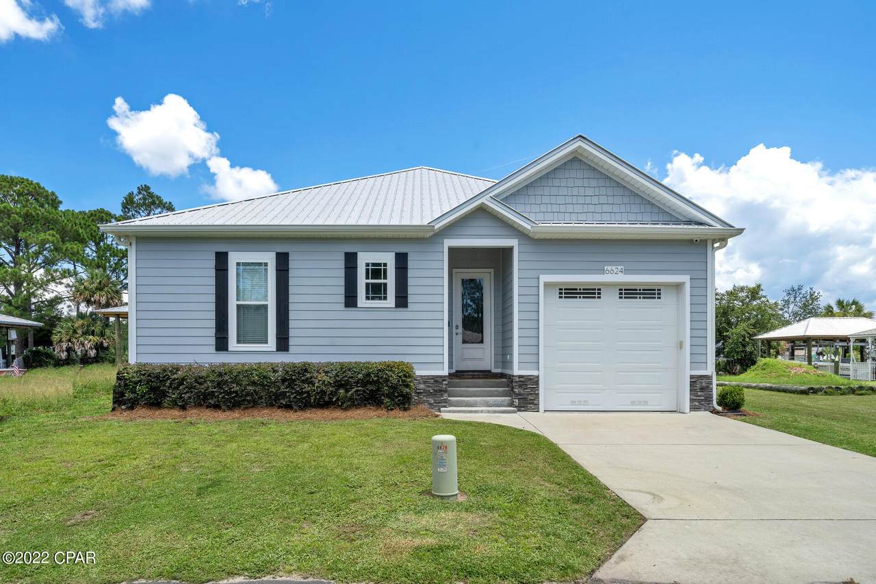 6624 Harbour Boulevard - Photo 1