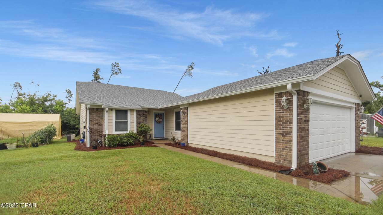 3748 Greentree Place - Photo 1