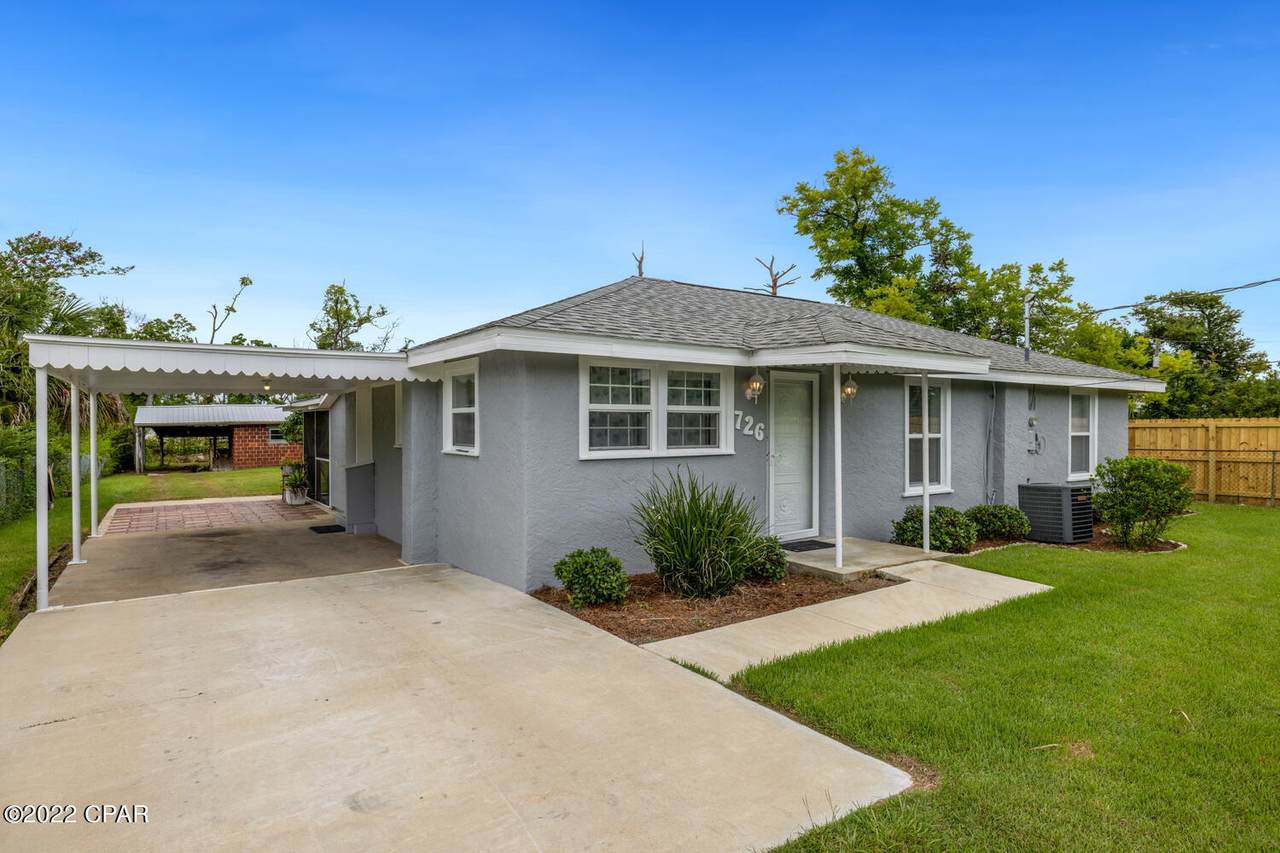 726 Helen Avenue - Photo 1
