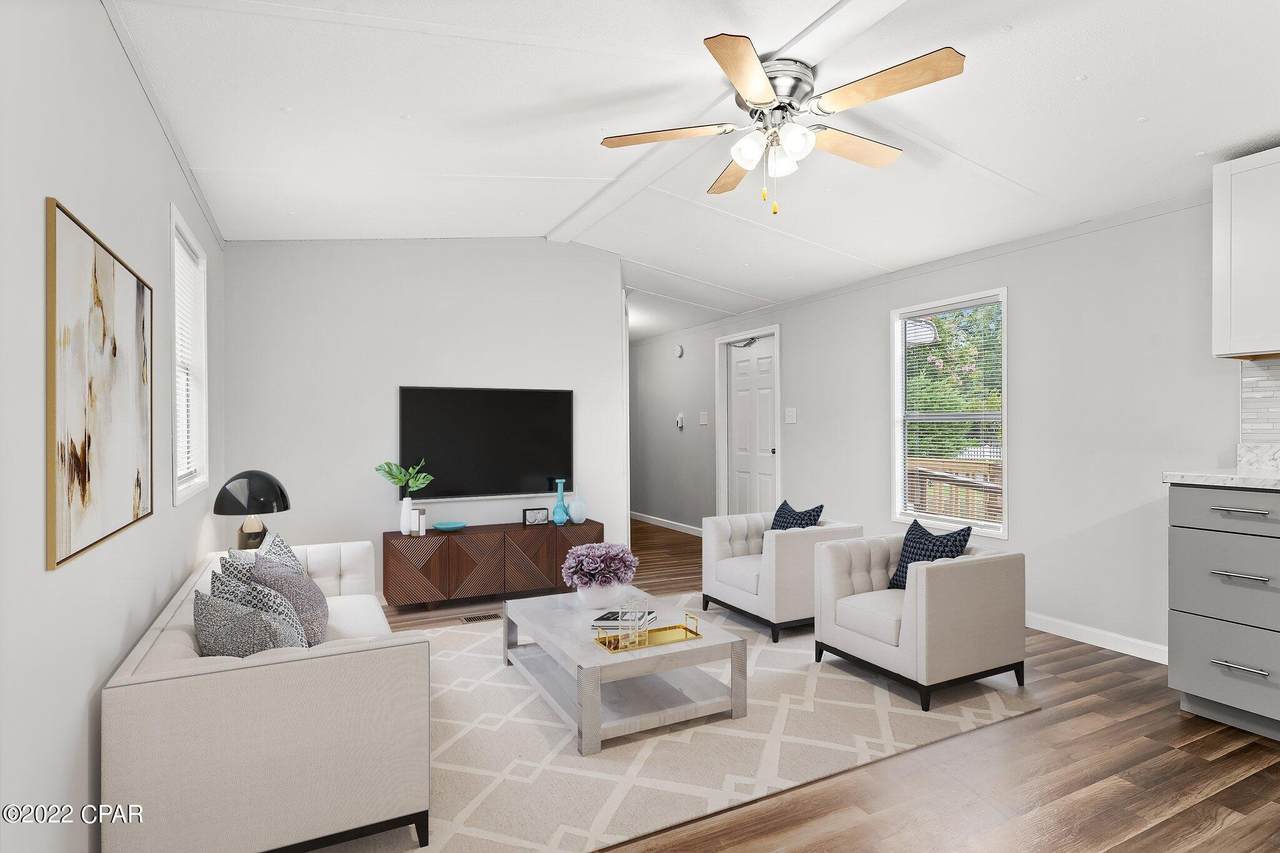 603 Live Oak Lane - Photo 1