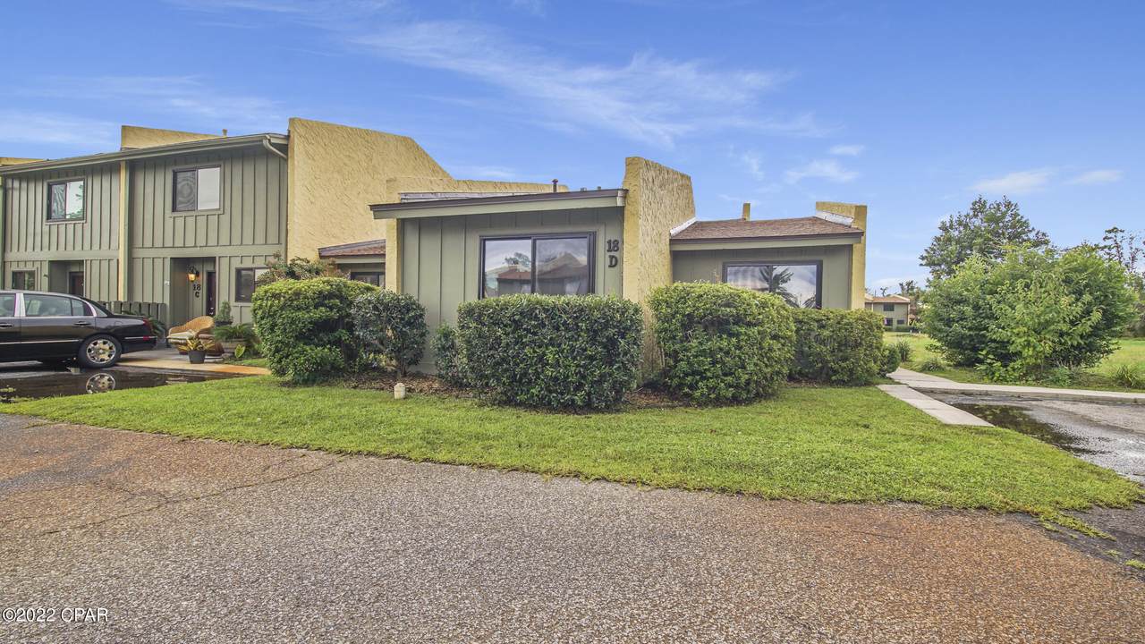 1025 19th Street - Photo 1
