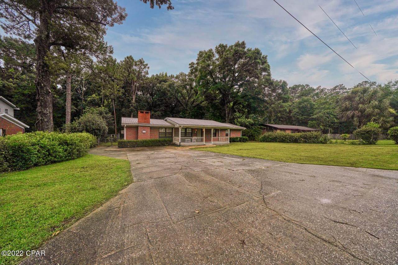 50 Oaklawn Square - Photo 1