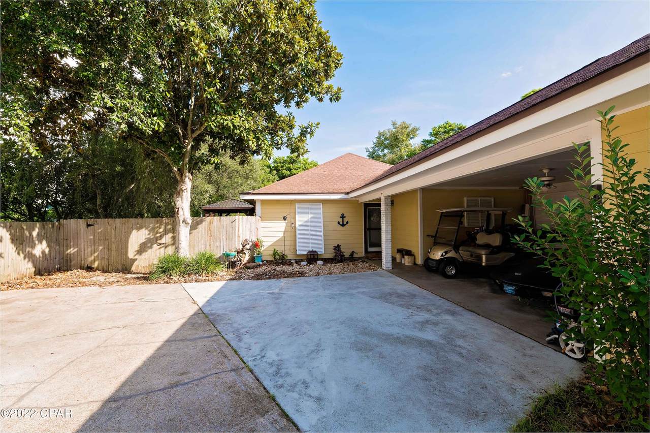 505 Sunshine Court - Photo 1