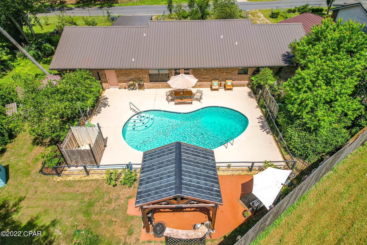 4806 High Point Drive - Photo 1