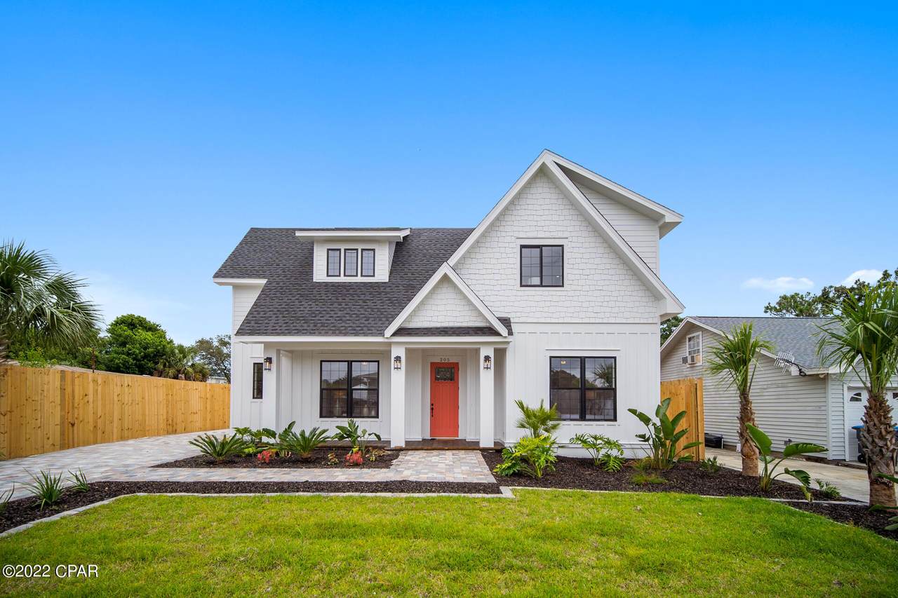 205 San Souci Boulevard - Photo 1