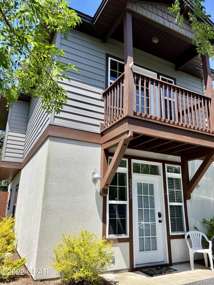 2223 Brooke Street - Photo 1