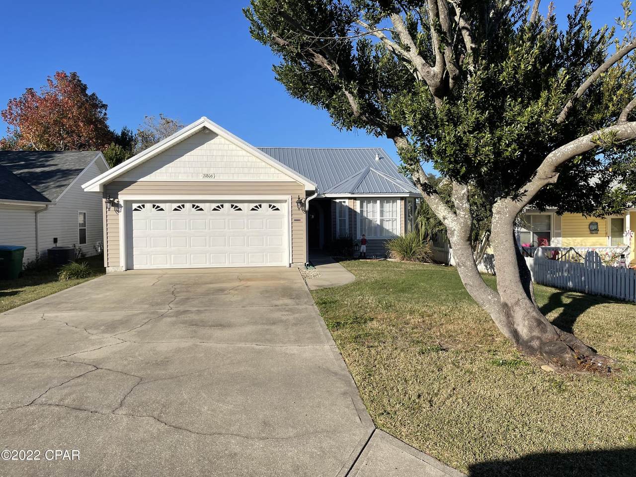 21806 Pompano Avenue - Photo 1