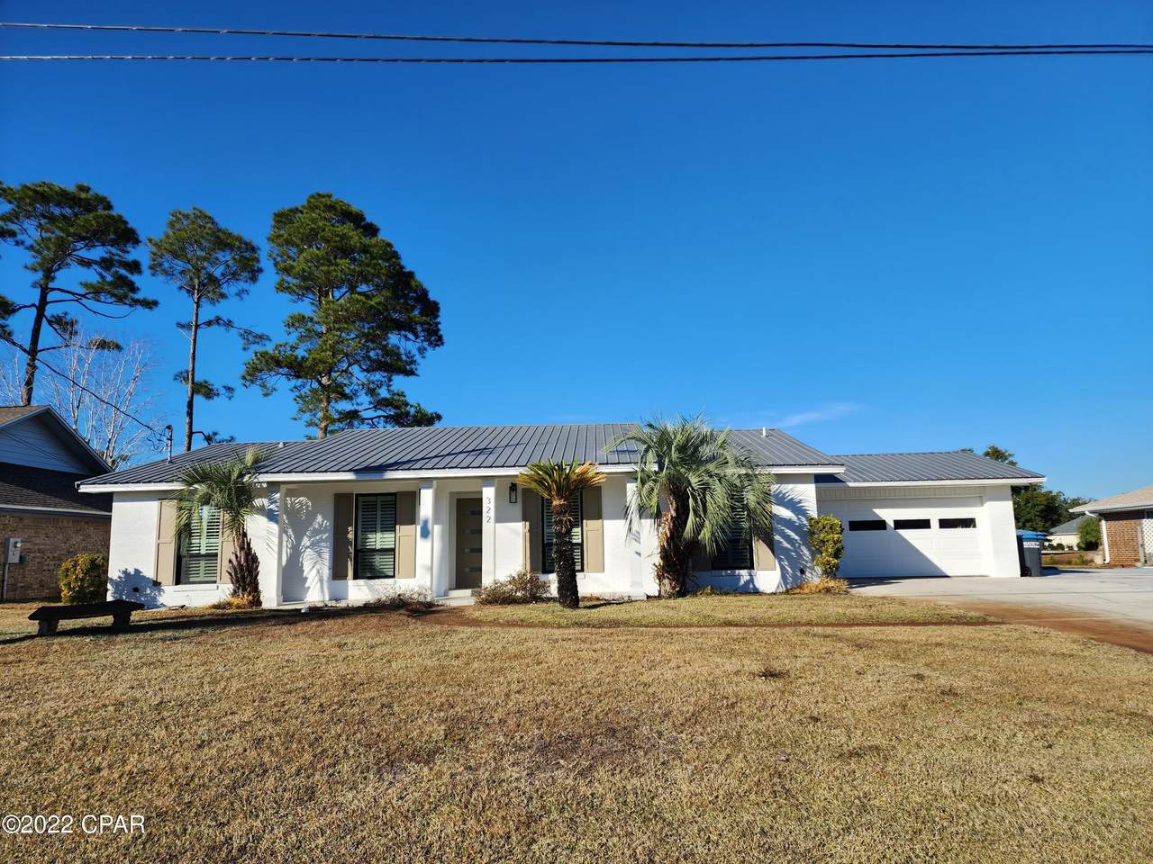 322 Greenwood Circle - Photo 1