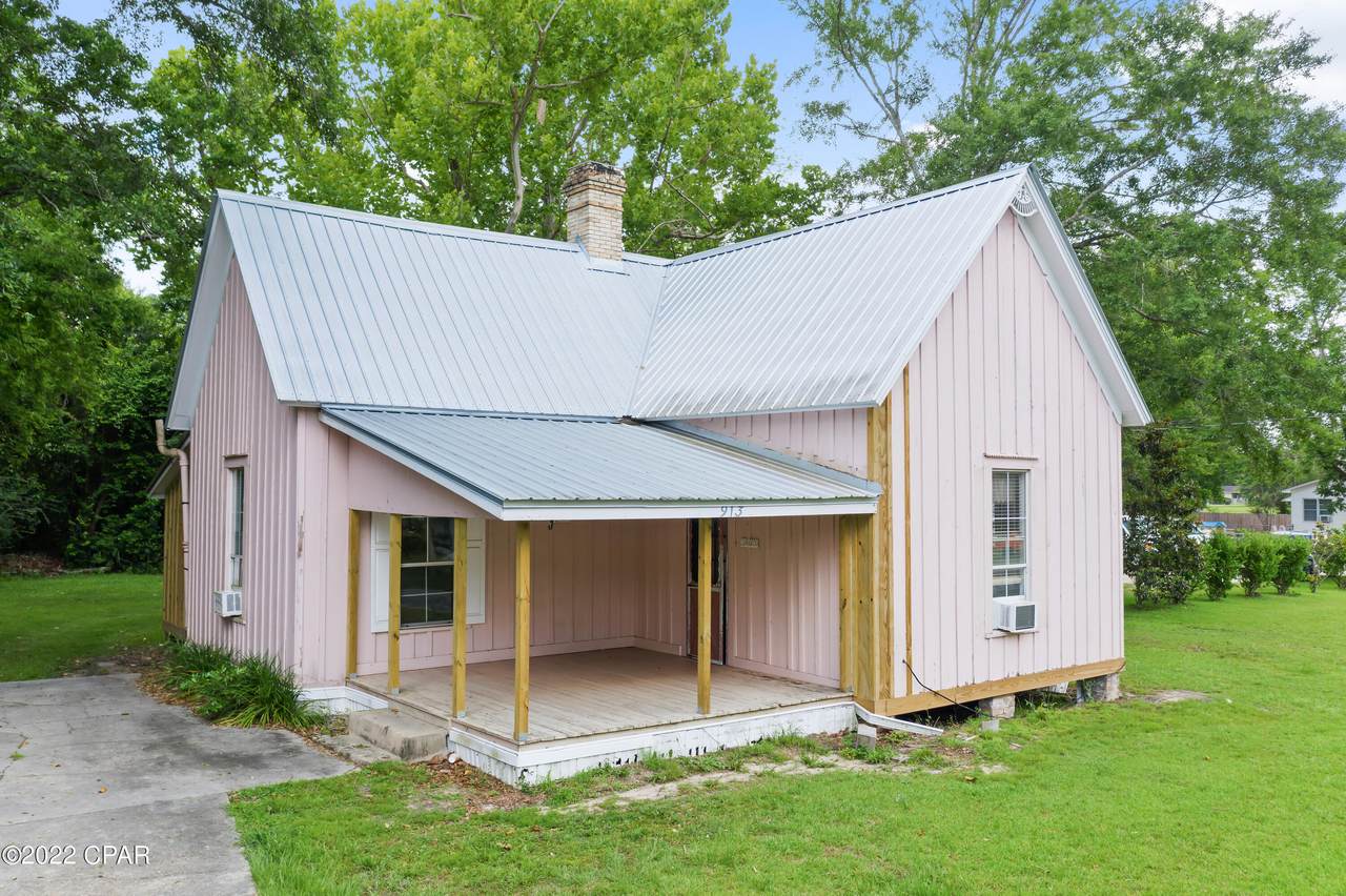 913 Main Street - Photo 1