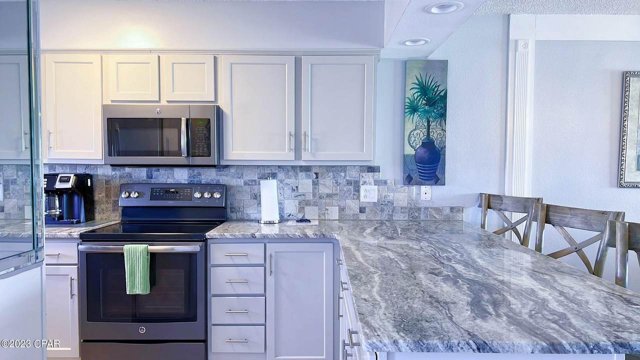 5801 Thomas Drive - Photo 1