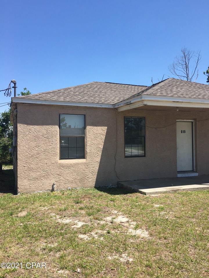 619 13th Street - Photo 1