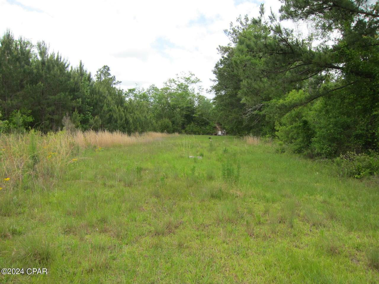 1551 Fl-73 - Photo 1