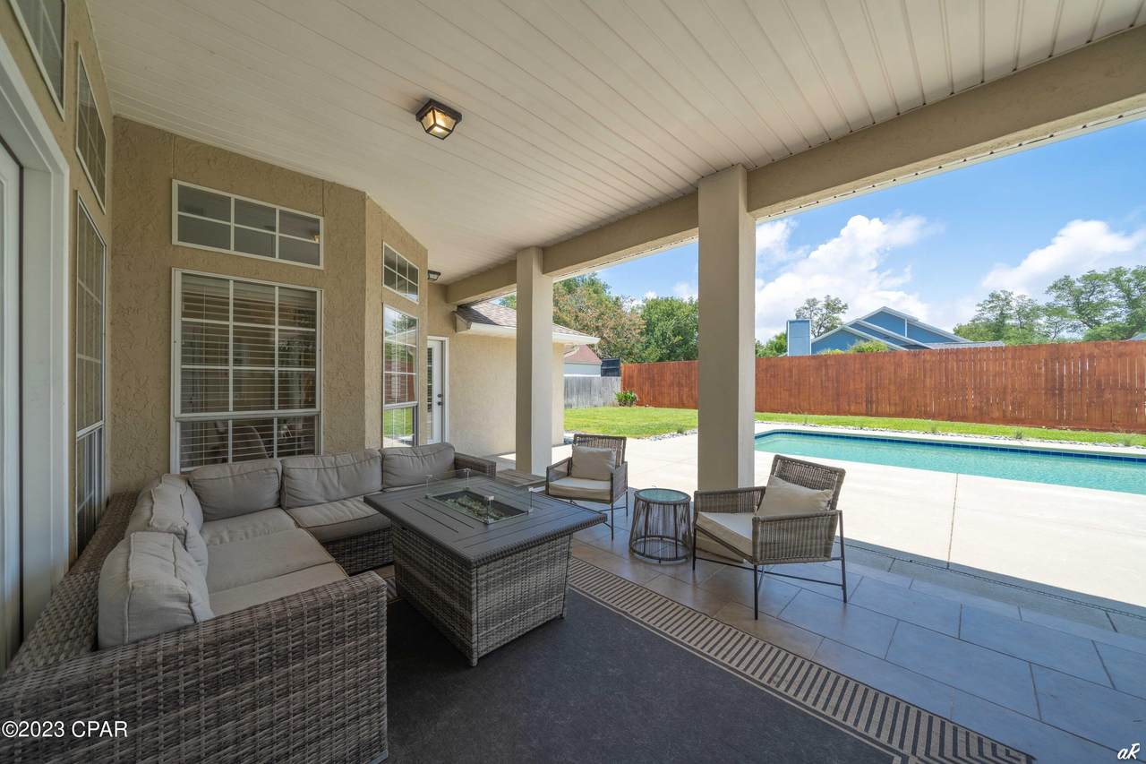 116 Palm Crossing Boulevard - Photo 1