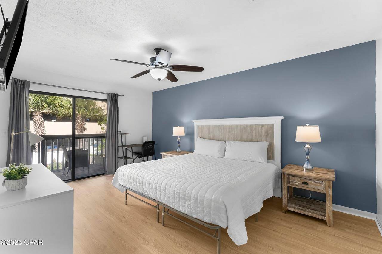 640 Caladium Circle - Photo 1