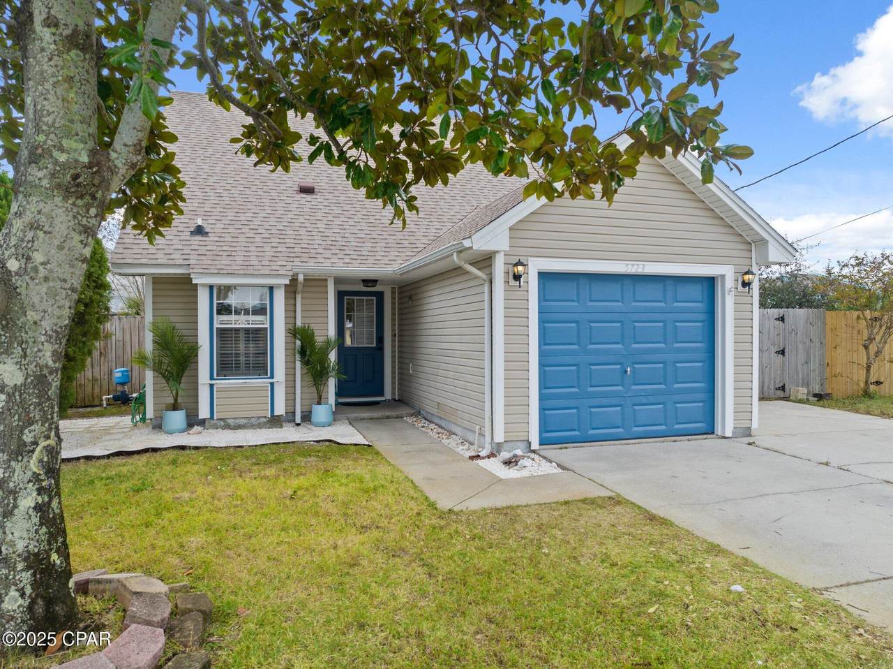 5723 Sunset Avenue - Photo 1