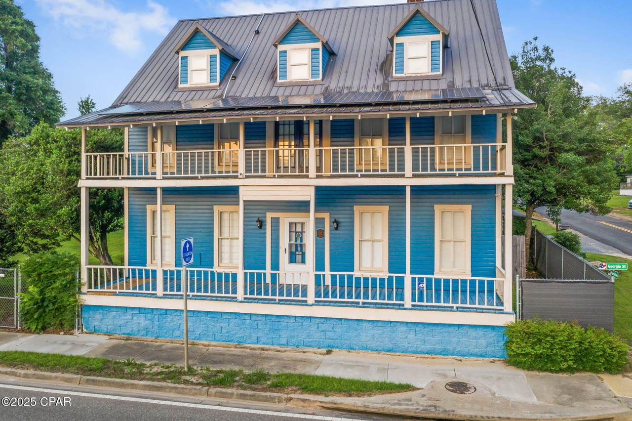 1748 Georgia Street - Photo 1