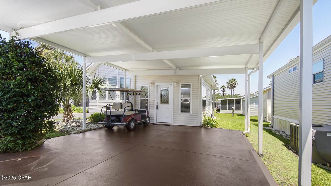 1219 Thomas Drive - Photo 1