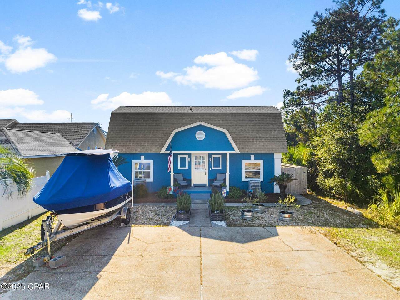 8323 Elizabeth Avenue - Photo 1