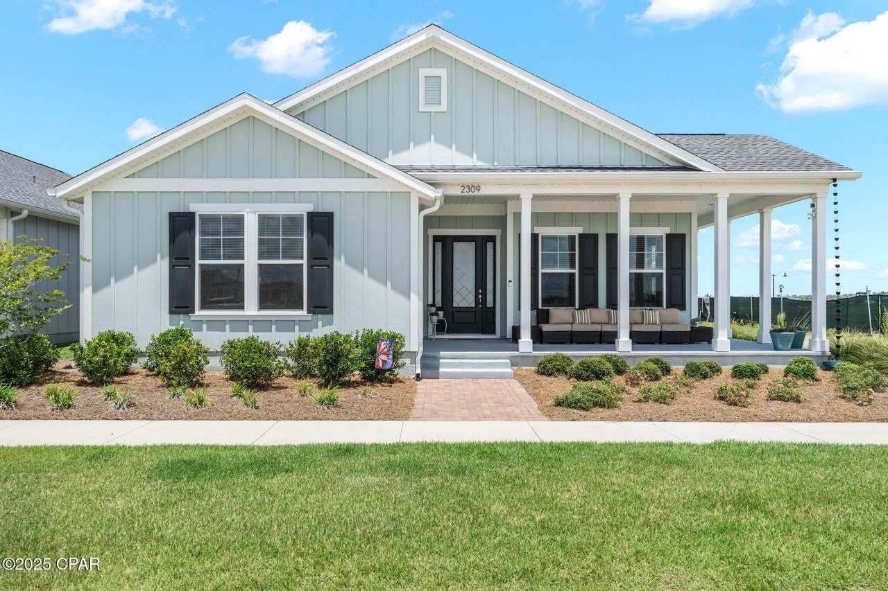 2309 Warbler Street - Photo 1