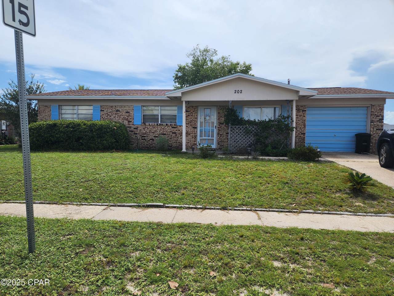 202 Charlene Drive - Photo 1