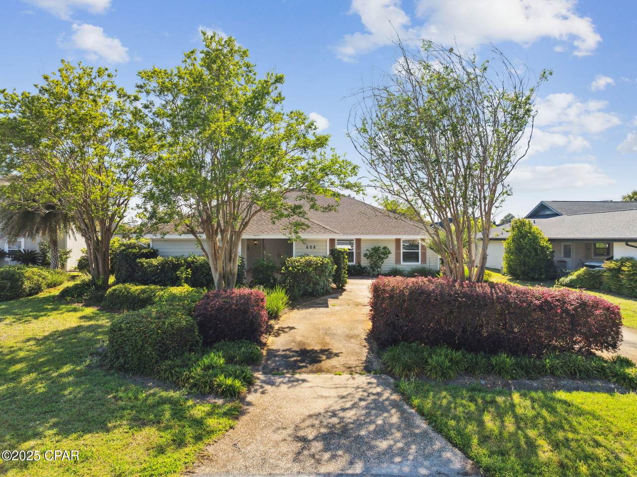 608 Amberjack Drive - Photo 1