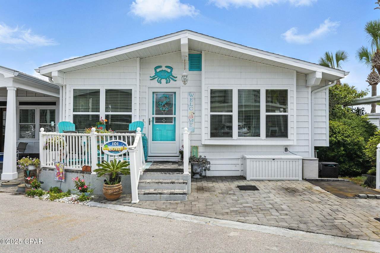 101 Gulf Loop - Photo 1