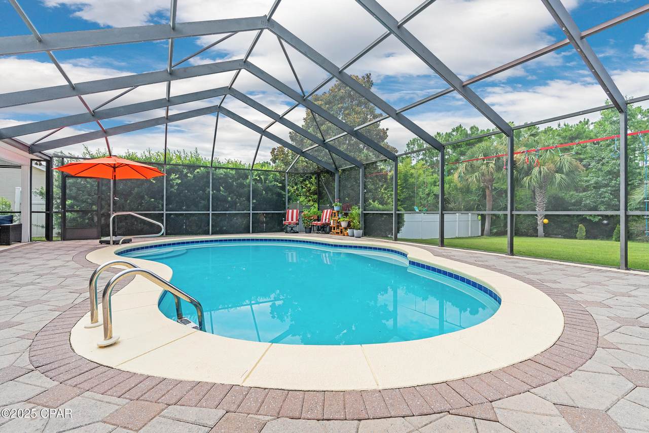 112 Bainbridge Street - Photo 1