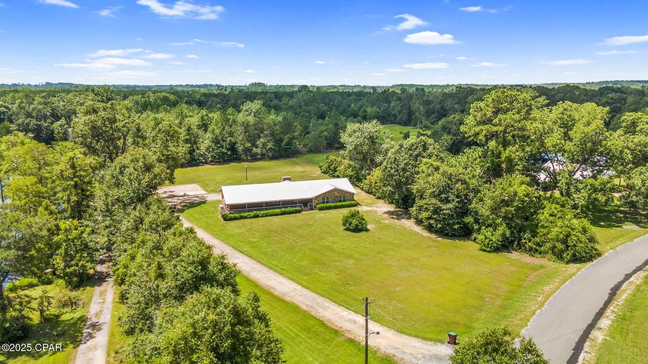 963 Everett Road - Photo 1