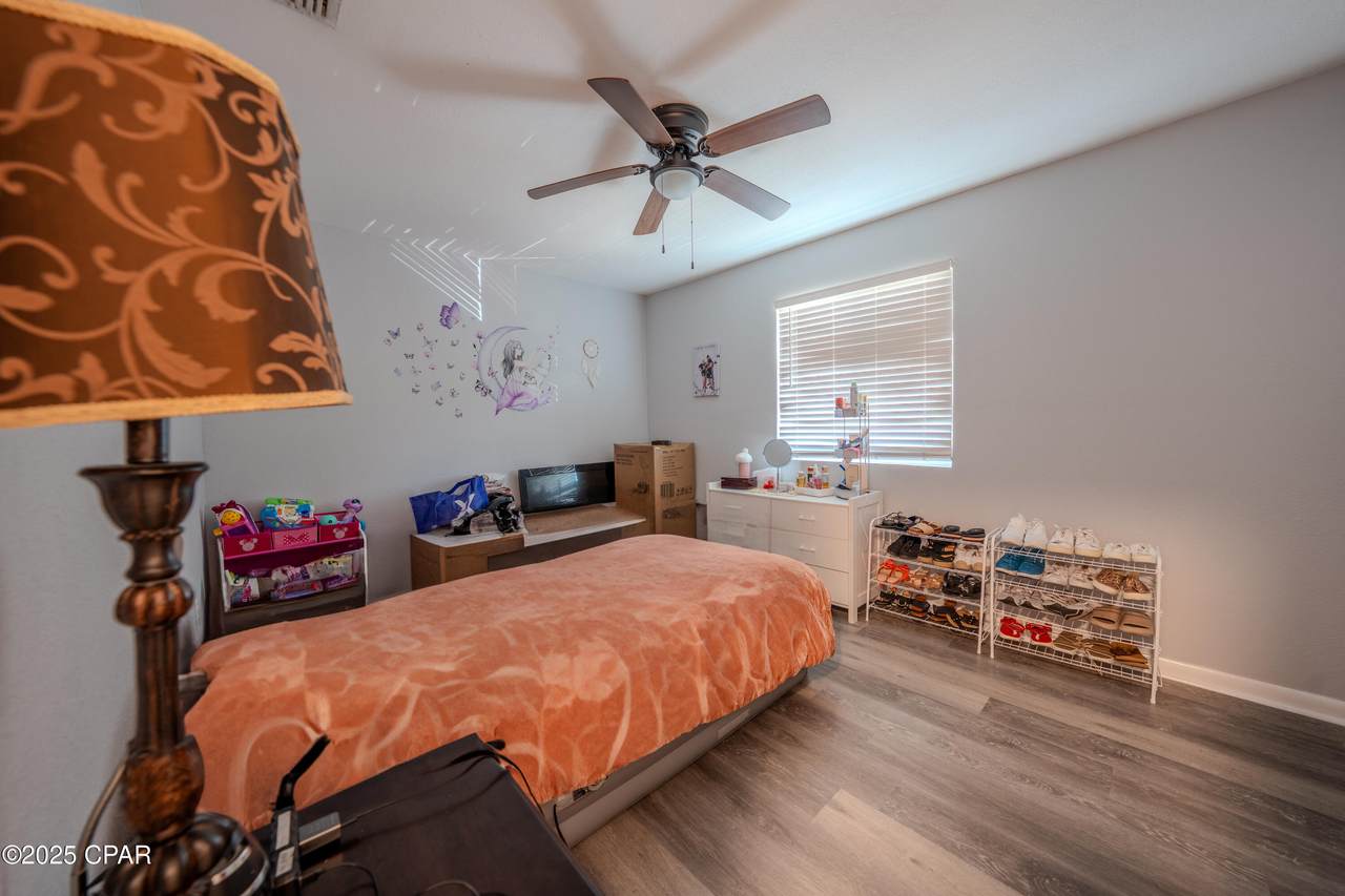 816 Detroit Avenue - Photo 1
