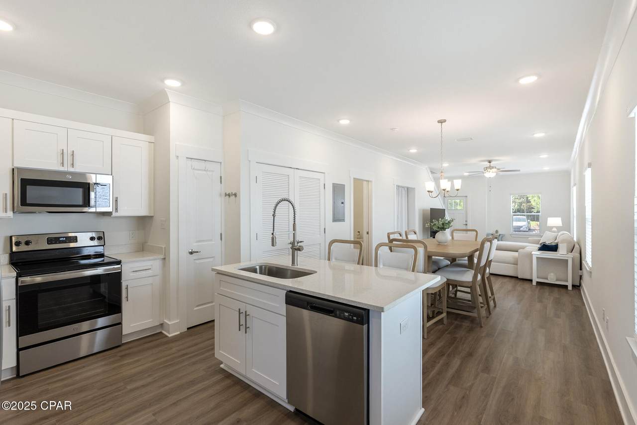 36 Date Palm Lane - Photo 1