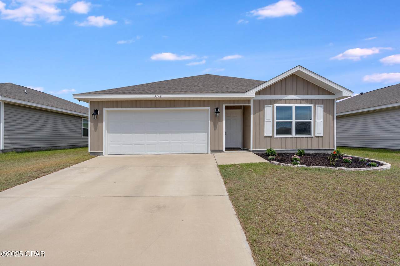 5132 Sienna Drive - Photo 1