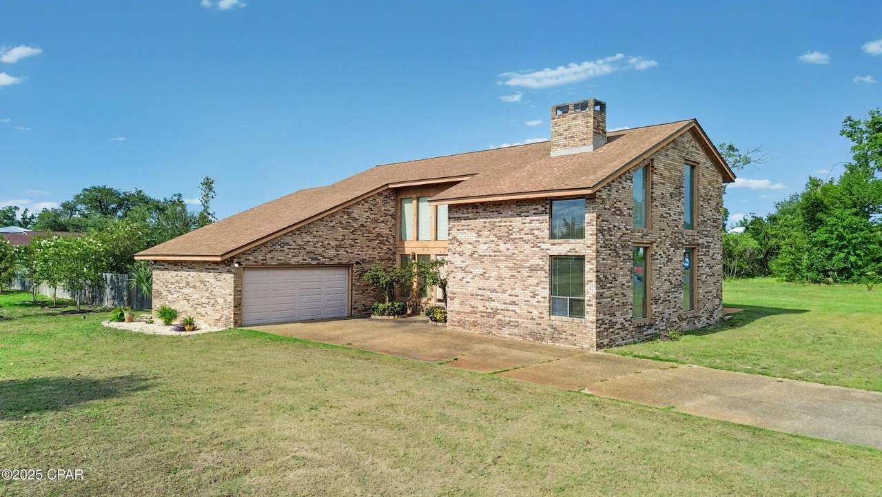 833 Pierson Drive - Photo 1