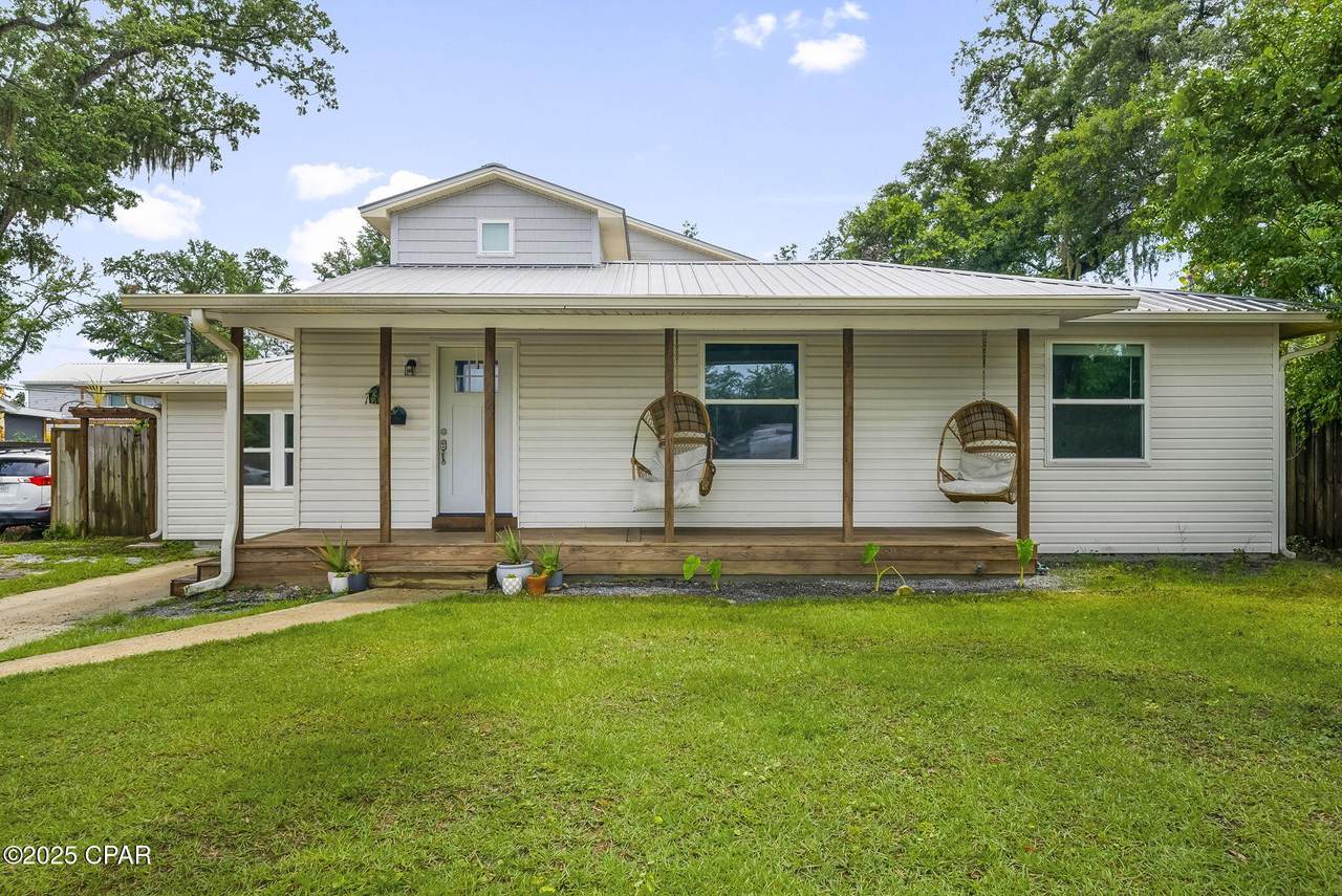 1902 Tyndall Drive - Photo 1
