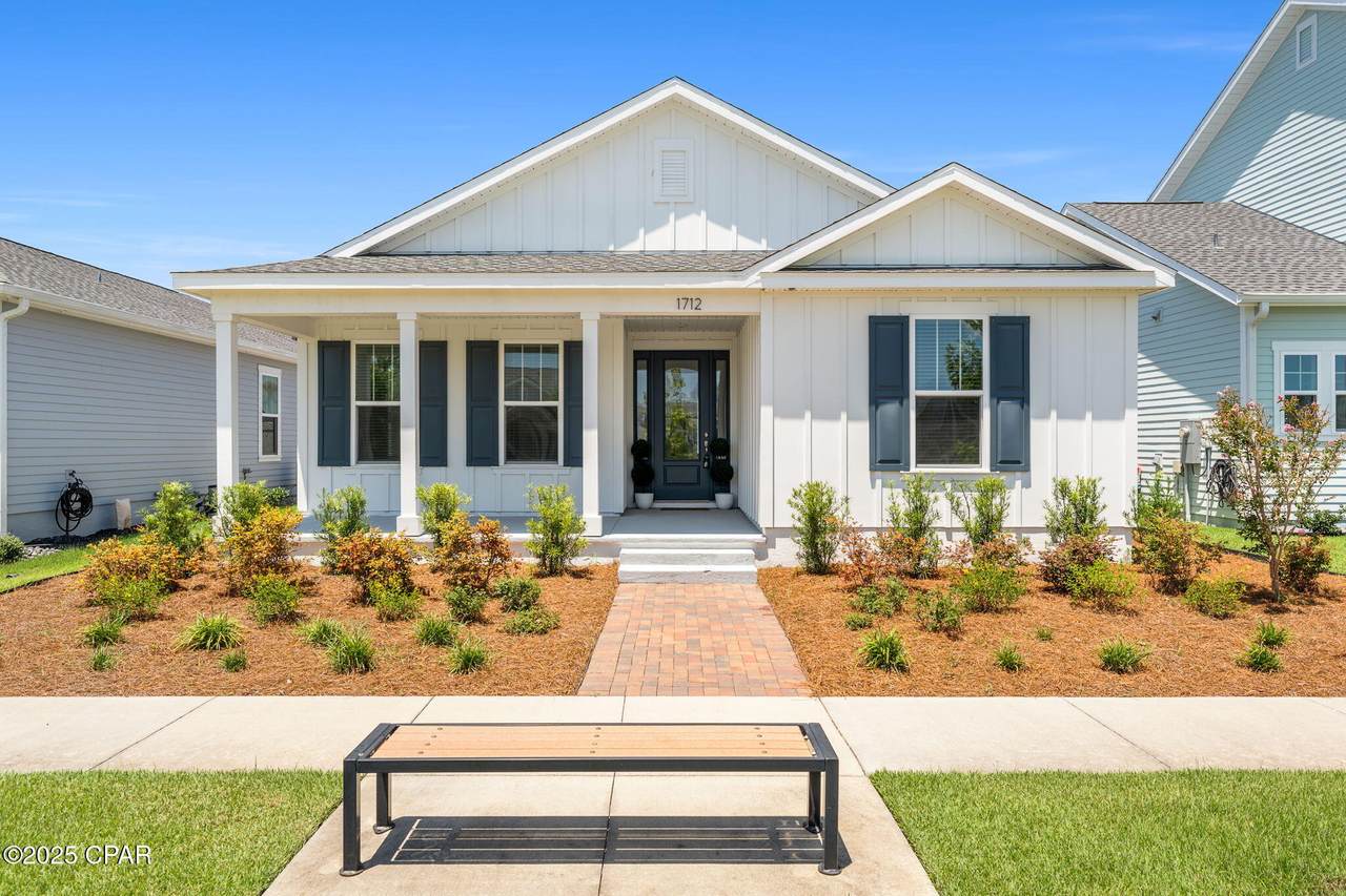 1712 Sweet Pea Court - Photo 1