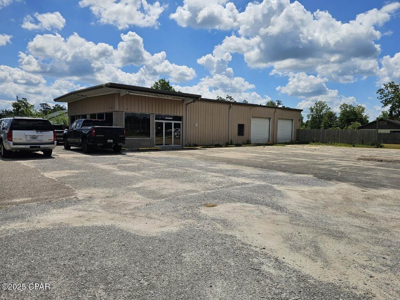 3905 Highway 90 - Photo 1